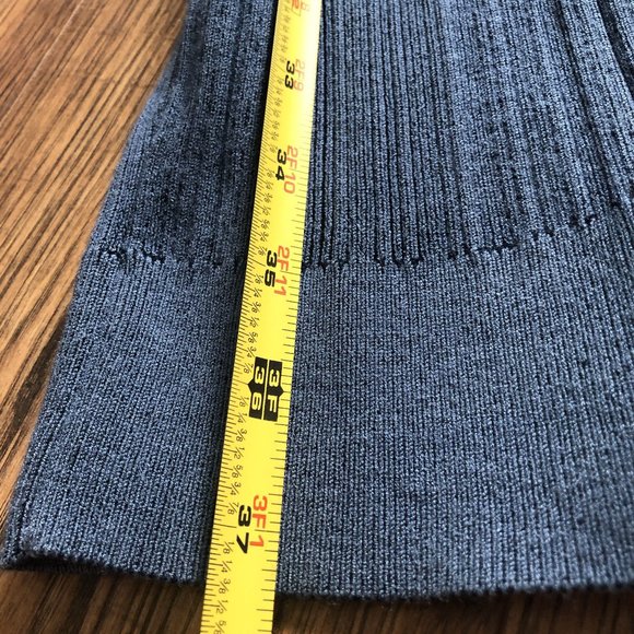 Blue Guess bodycon sweater dress - Picture 7 of 8